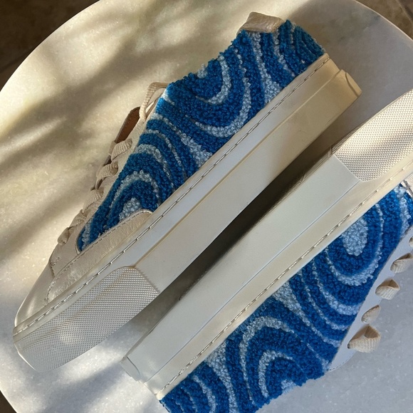 SOLUDOS | Ibiza Psychedelic Spiral Summer Sneakers in Marine Blue | Size US 9 - Picture 5 of 13